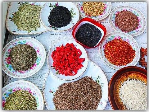 kanēlis un krustnagliņas pret parazītiem